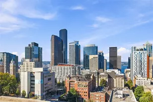 1105 Spring St, Seattle, WA 98104 - Photo 19