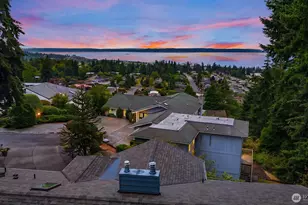 310 Skyline Dr, Edmonds, WA 98020 - Photo 37