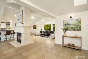310 Skyline Dr, Edmonds, WA 98020 - Photo 5