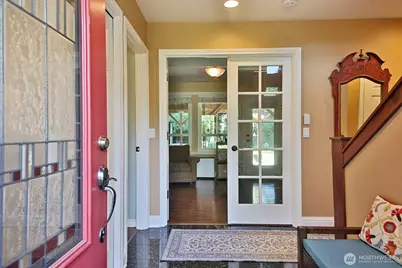 2130 Fairway Lane, Oak Harbor, WA 98277 - Photo 3