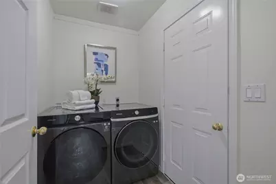 18585 NE 57th Street #H18585, Redmond, WA 98052 - Photo 31