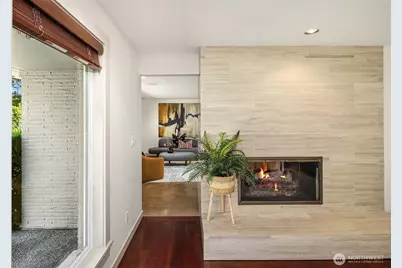 3001 Hunts Point Road, Bellevue, WA 98004 - Photo 11