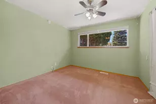 10412 61st Ave S, Seattle, WA 98178 - Photo 9