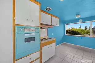 10412 61st Ave S, Seattle, WA 98178 - Photo 7