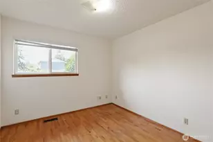 194 May Street W, Port Orchard, WA 98366 - Photo 15
