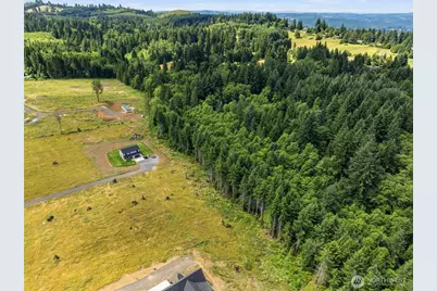 252 Ash Mountain Drive, Castle Rock, WA 98611 - Photo 5