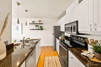 1965 12th Avenue W #401, Seattle, WA 98119 - Photo 11