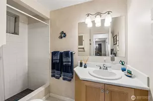 2610 NE 5th Ct, Renton, WA 98056 - Photo 21