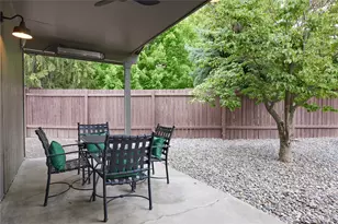 1266 SE Independence Dr, College Place, WA 99324 - Photo 9