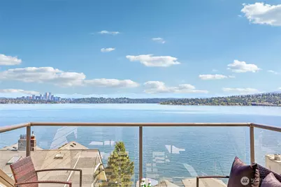 424 35th Avenue S, Seattle, WA 98144 - Photo 1