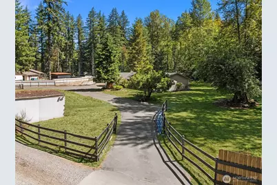 28444 Retreat Kanaskat Road SE, Ravensdale, WA 98051 - Photo 29