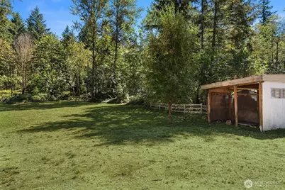 28444 Retreat Kanaskat Road SE, Ravensdale, WA 98051 - Photo 23