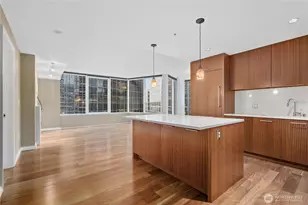 10700 NE 4th St, Bellevue, WA 98004 - Photo 3