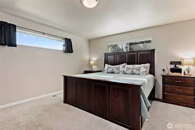18302 34th Avenue Ct E, Tacoma, WA 98446 - Photo 9