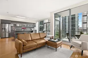 820 Blanchard St, Seattle, WA 98121 - Photo 11