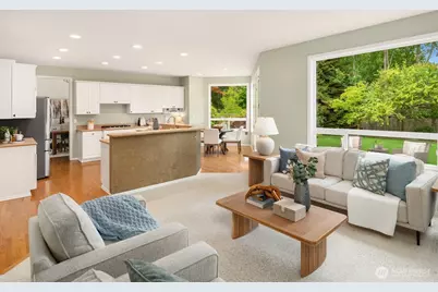 24416 SE 4th Place, Sammamish, WA 98074 - Photo 13