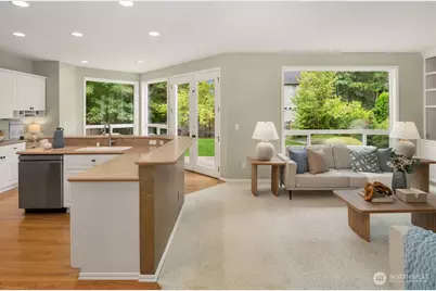 24416 SE 4th Place, Sammamish, WA 98074 - Photo 11