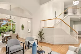 24416 SE 4th Pl, Sammamish, WA 98074 - Photo 3