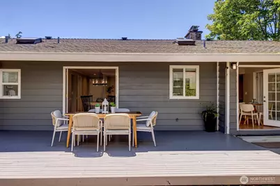 14004 SE 20th Street, Bellevue, WA 98007 - Photo 33