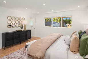12536 SE 15th St, Bellevue, WA 98005 - Photo 15