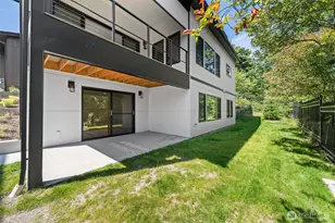 1219 158th Pl SW, Lynnwood, WA 98087 - Photo 3