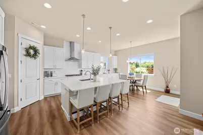 20710 156th Street E, Bonney Lake, WA 98391 - Photo 11
