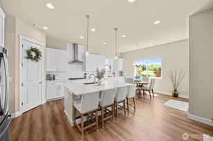 20710 156th St E, Bonney Lake, WA 98391 - Photo 11