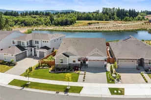 20710 156th St E, Bonney Lake, WA 98391 - Photo 3