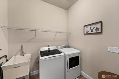 20710 156th Street E, Bonney Lake, WA 98391 - Photo 29