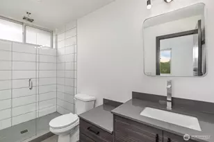 206 22nd Ave, Seattle, WA 98122 - Photo 13