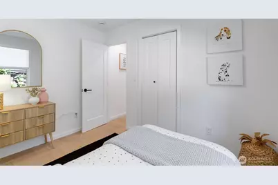 9001 28th Avenue NW, Seattle, WA 98117 - Photo 15