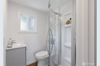 9001 28th Avenue NW, Seattle, WA 98117 - Photo 37
