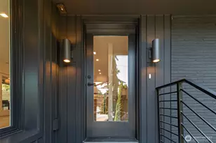 9001 28th Ave NW, Seattle, WA 98117 - Photo 3