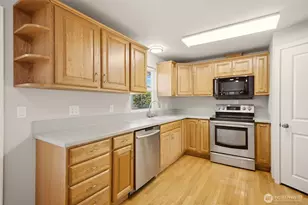 22426 3rd Pl W, Bothell, WA 98021 - Photo 9