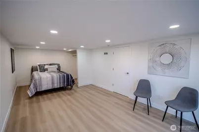 7716 S Mission Drive, Seattle, WA 98178 - Photo 31