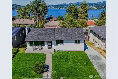 7716 S Mission Drive, Seattle, WA 98178 - Photo 3