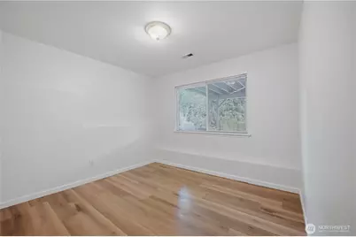 829 191st Street SW, Lynnwood, WA 98036 - Photo 29