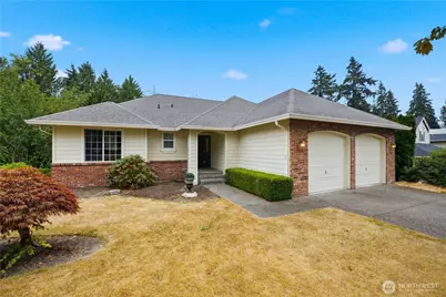 829 191st Street SW, Lynnwood, WA 98036 - Photo 1