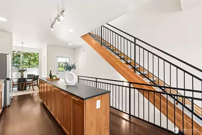 2804 S Columbian Way, Seattle, WA 98108 - Photo 3
