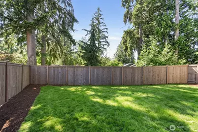 19724 Meridian Place W, Bothell, WA 98012 - Photo 27