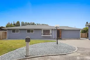 18376 Myrtle Dr, Burlington, WA 98233 - Photo 3