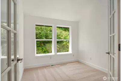 2755 SW Sylvan Heights Drive, Seattle, WA 98106 - Photo 17