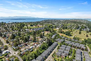 2755 SW Sylvan Heights Dr, Seattle, WA 98106 - Photo 29