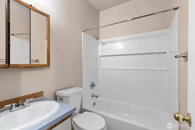 2307 Rockefeller Avenue, Everett, WA 98201 - Photo 19