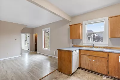 2307 Rockefeller Avenue, Everett, WA 98201 - Photo 17