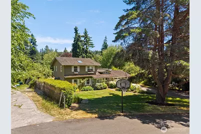 5356 Ruby Place NE, Bainbridge Island, WA 98110 - Photo 3
