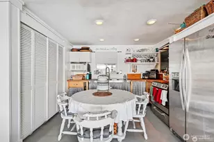 3151 Shoreline Dr, Camano Island, WA 98282 - Photo 11