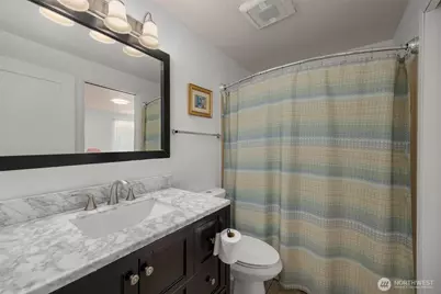 4231 NE 5th Street #B203, Renton, WA 98059 - Photo 9