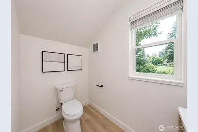 3333 Nassau Street #B, Everett, WA 98201 - Photo 9