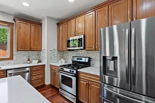 22622 SE 271st St, Maple Valley, WA 98038 - Photo 9